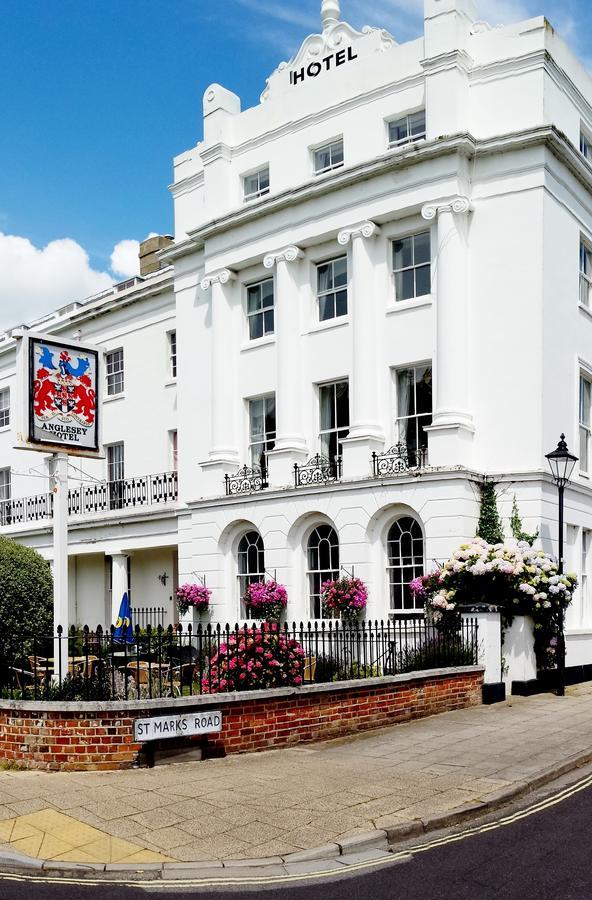 Anglesey Hotel Gosport Exteriér fotografie